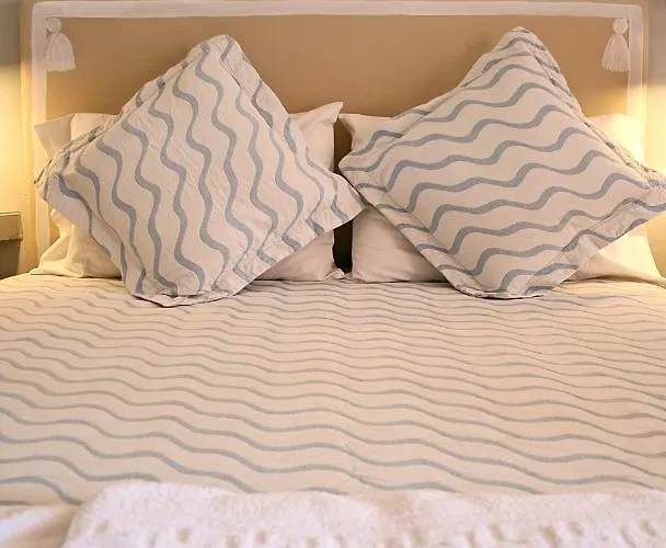 Hotel Zefiros Traditional 3*