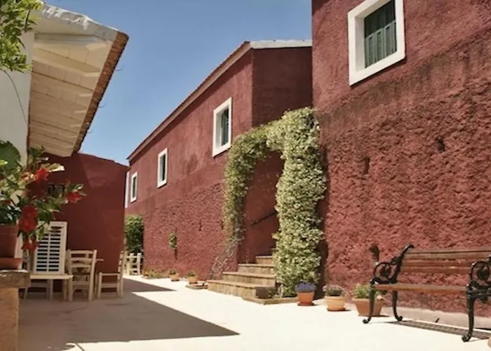 Hotel Zefiros Traditional 3*