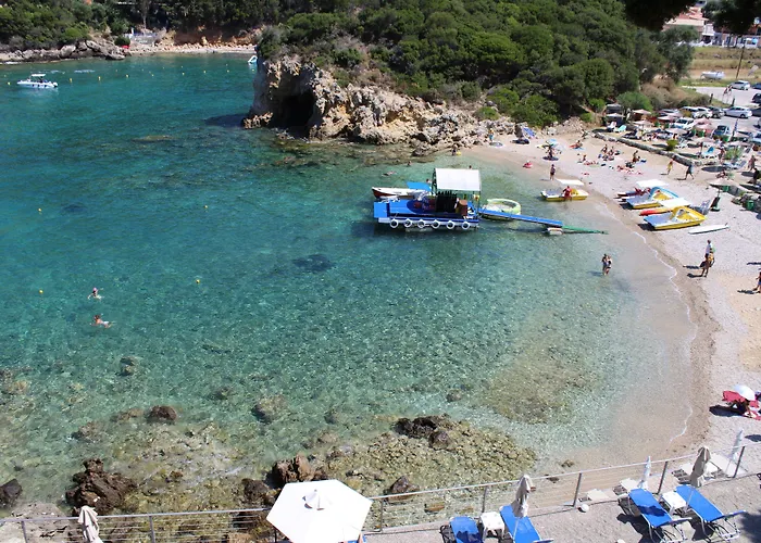 Zefiros Traditional 3*
