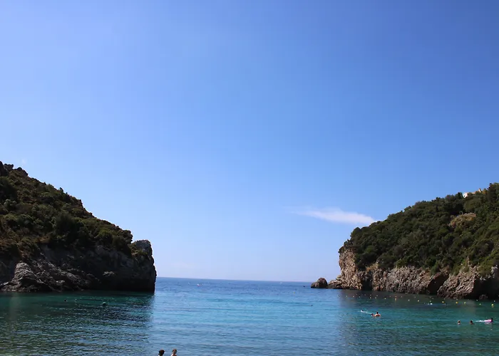Zefiros Traditional 3* Paleokastritsa