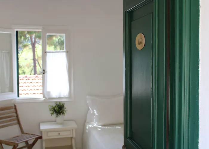 Zefiros Traditional