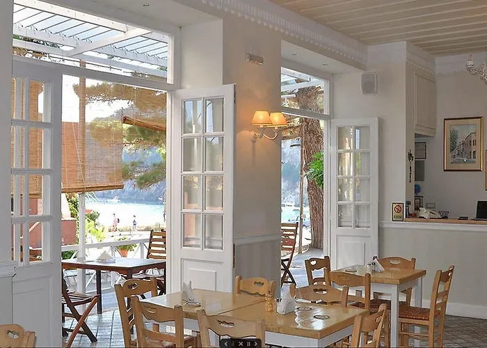 Zefiros Traditional Hotel Paleokastritsa